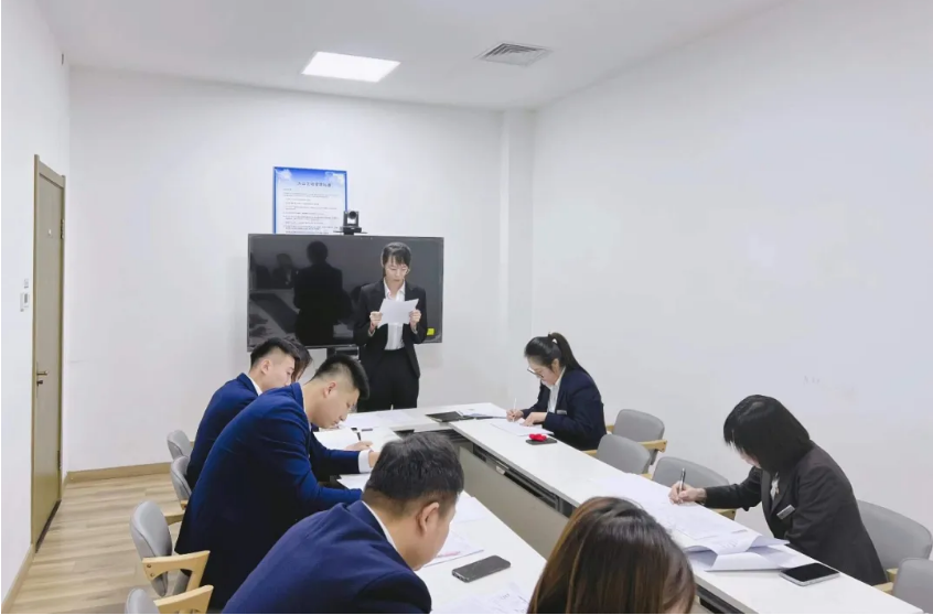 踔厲奮發 篤行不怠——鞍勤文化公司召開2021年度在職員工述職測評會議