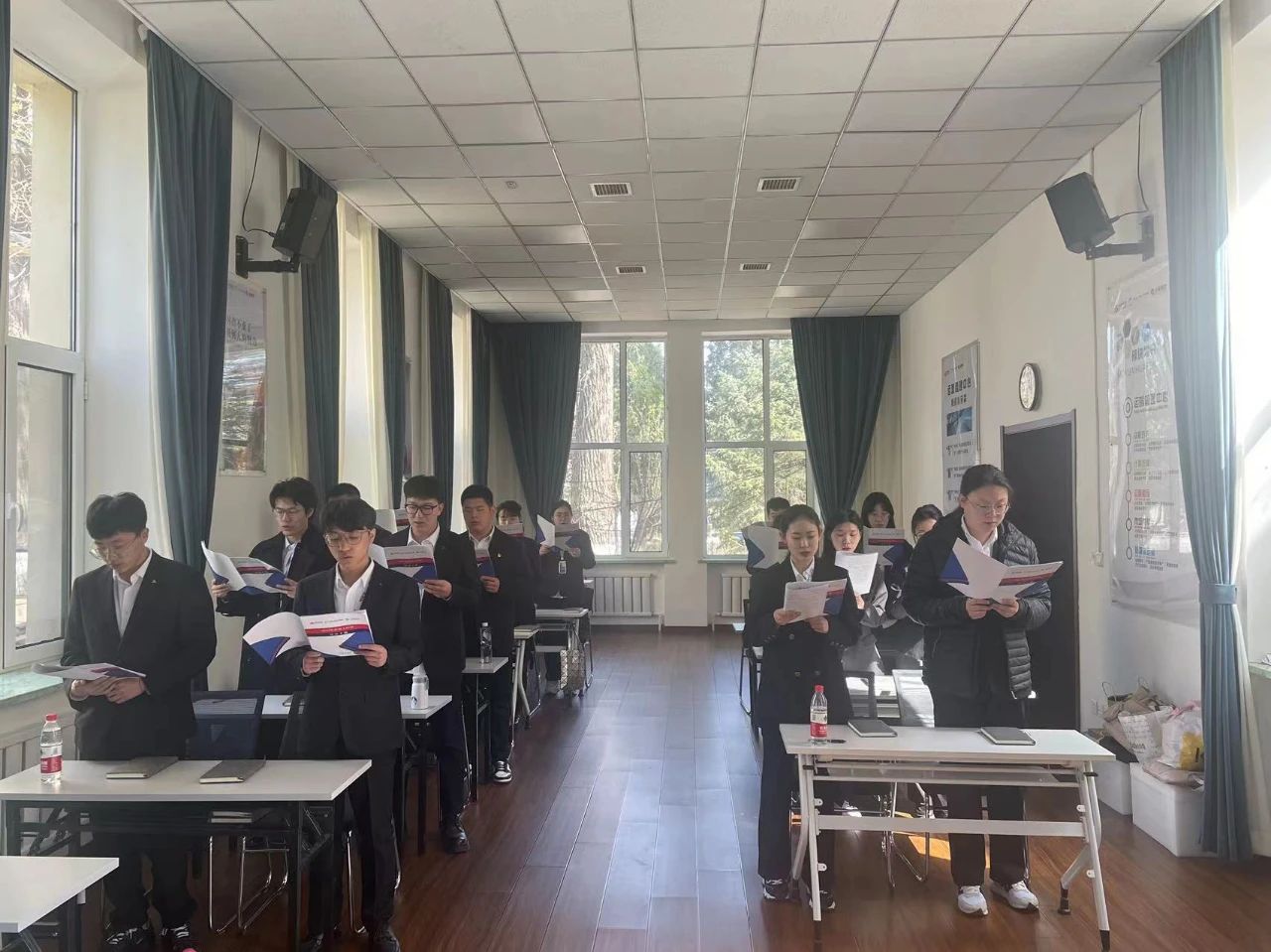 學習新知識，感悟新內涵——鞍勤集團、溫泉集團、公服集團新生培訓迎來階段性成果